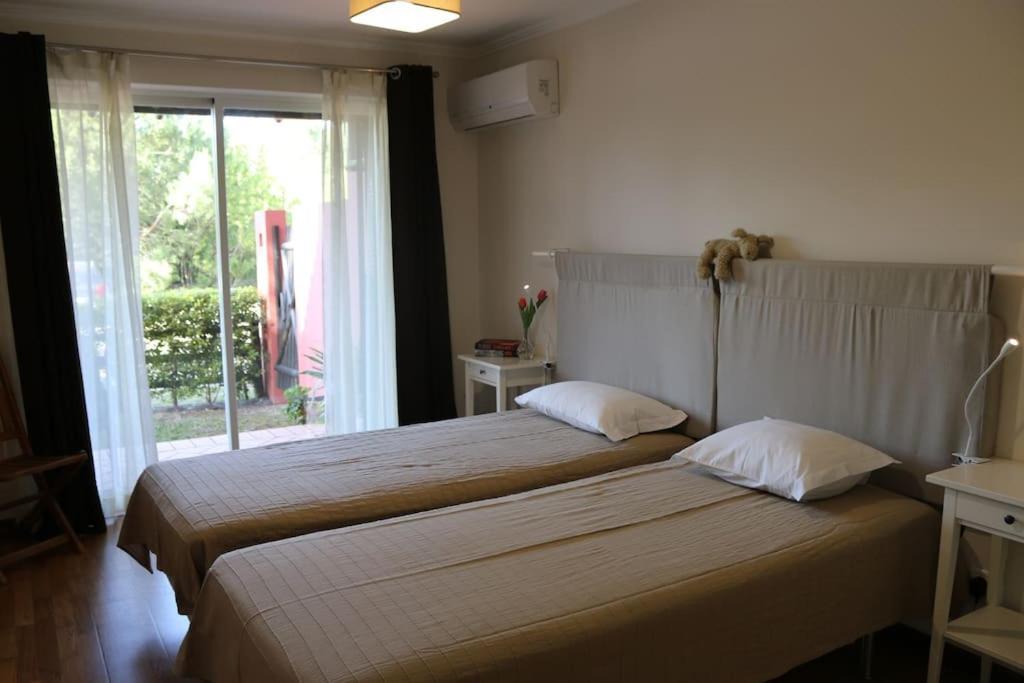 Apartment Apartamento, Praia, Golfe, Lisboa, Piscina Publica Com Tarifa *